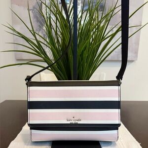 Kate Spade New York Cove Street Celebration Stripe Dody crossbody bag